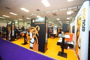 Page Tiger Twist Stand